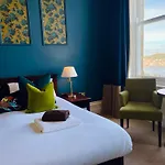 Weston Hotel