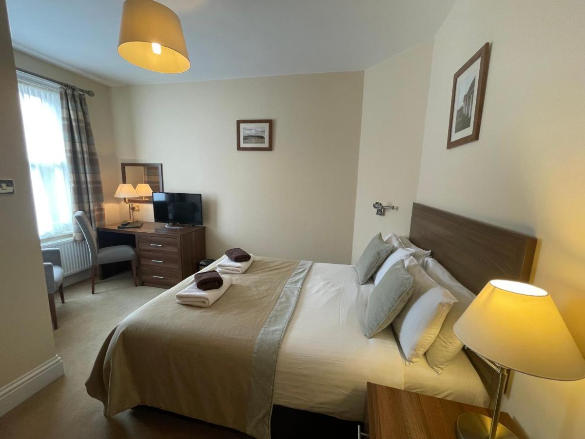 Weston Hotel 3*